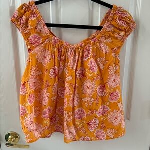 Old Navy breezy shirt size small